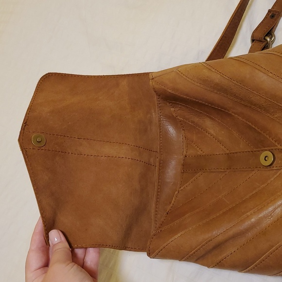 Magnolia brown leather backpack bought it at the Silos - Picture 8 of 12